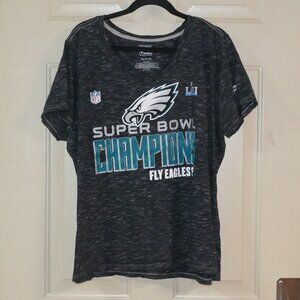 Womens NFL Eagles Super Bowl Champions T-shirt